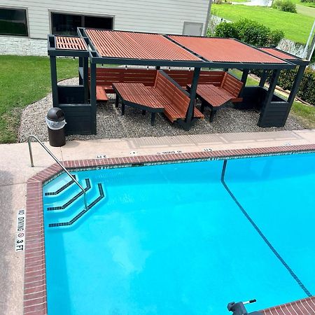 Lone Star Inn And Suites Victoria Luaran gambar